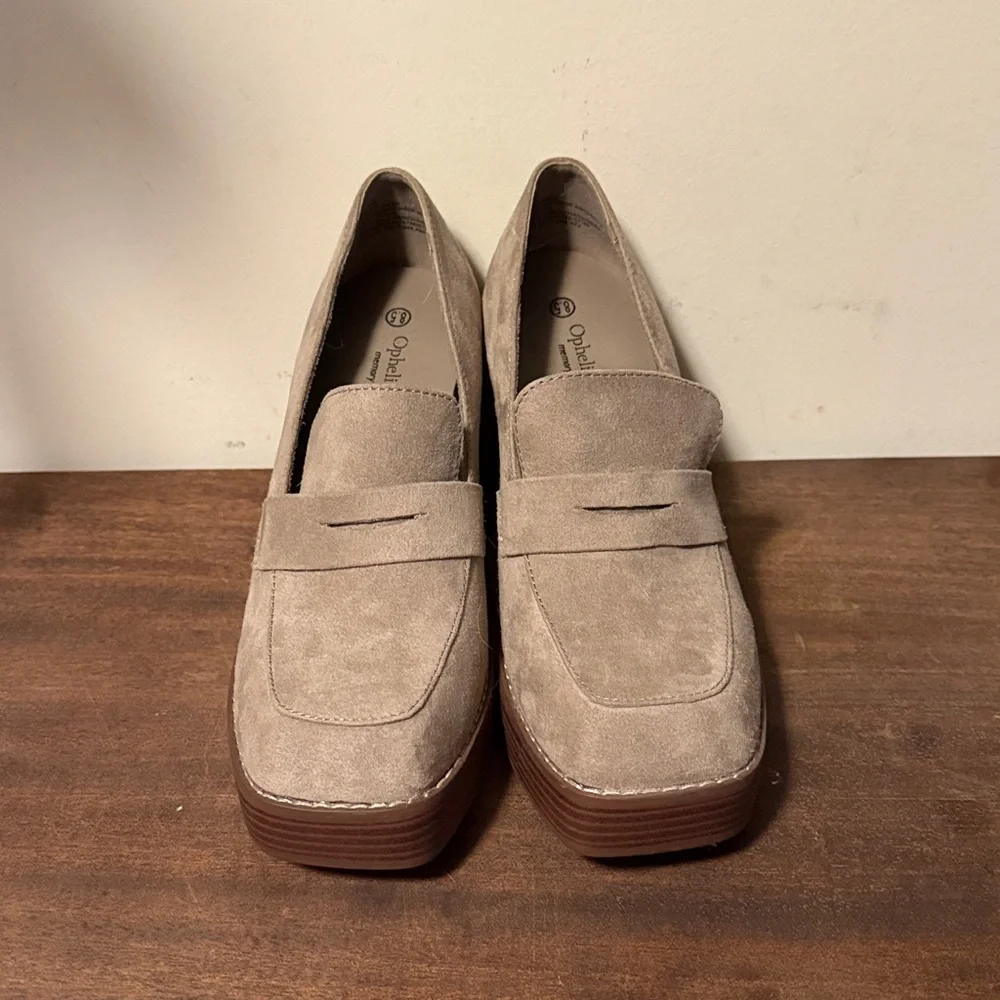 NWOT Ophelia Roe Mod Square Toe 3.5‎ Inch Platform Penny Loafers Size 8.5 A8